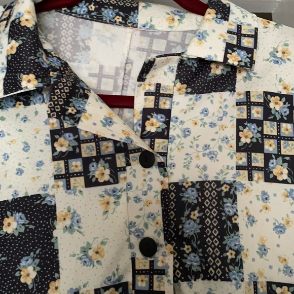 Homemade (?) Patchwork Top - Picture 2 of 3